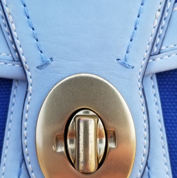 Coach Bag - Picture 3 of 13